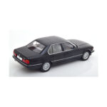 BMW 750i E32 Fekete MCG 1:18 - image 2 of 3
