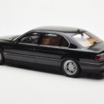 BMW 750iL E38 Fekete Otto 1:18 - image 5 of 6