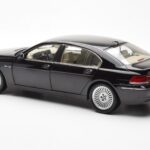 BMW 760Li E66 Fekete Kyosho 1:18 - image 7 of 9