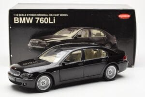 BMW 760Li E66 Fekete Kyosho 1:18 08572BK Fém – 9. kép a 9-ből