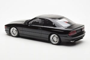 BMW 850 CSi E31 Fekete Otto 1:18 OT827 Gyanta – 5. kép a 6-ből