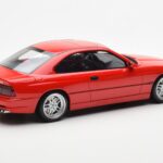 BMW 850 CSi E31 Piros Otto 1:18 - image 2 of 6