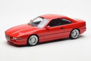 BMW 850 CSi E31 Piros Otto 1:18 OT158