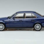 BMW Alpina B10 4.6 E34 Kék MCG 1:18 MCG18230 Fém - image 3 of 6