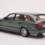 BMW Alpina B10 E34 Touring Sötétzöld MCG 1:18 - image 5 of 6
