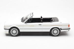 BMW Alpina C2 2.7 E30 Kabrió Fehér MCG 1:18 MCG18383 Fém – 3. kép a 6-ből