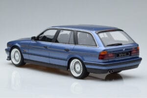 BMW Alpina B10 E34 4.0 Touring Kék Otto 1:18 OT944 Gyanta – 5. kép a 6-ből