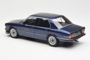 BMW Alpina B7S E12 Turbo Dark Sapphire Kék Metál Otto 1:18 OT640 Gyanta – 5. kép a 6-ből