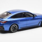BMW i4 M50 G26 Kék Otto 1:18 OT453 - image 2 of 6