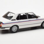 BMW M535i E12 Fehér Norev 1:18 - image 2 of 5