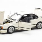BMW M635 CSi E24 Fehér Dealer Edition AUTOart 1:18 - image 2 of 8