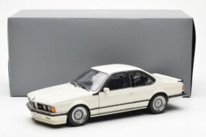 BMW M635 CSi E24 Fehér Dealer Edition AUTOart 1:18 80430145829 Fém – 8. kép a 8-ből