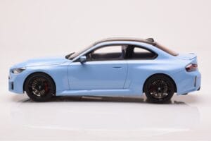 BMW M2 G87 Zandvoort Kék GT Spirit 1:18 GT424 Gyanta – 3. kép a 6-ből