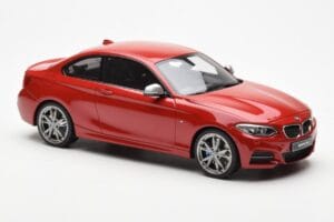 BMW M235i F23 Kabrió Piros GT Spirit 1:18 GT039 Gyanta – 4. kép a 6-ből