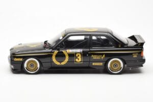 BMW M3 E30 #3 J. Richards Austrian Airlines ATCC 1987 AUTOart 1:18 88745 Fém – 4. kép a 8-ből