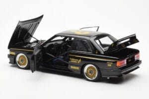 BMW M3 E30 #3 J. Richards Austrian Airlines ATCC 1987 AUTOart 1:18 88745 Fém – 5. kép a 8-ből