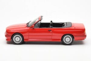 BMW M3 E30 Kabrió Piros Otto 1:18 OT077 Gyanta – 3. kép a 6-ből