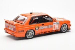 BMW M3 E30 #19 A. Hahne Jägermeister DTM 1992 AUTOart 1:18 89248 Fém – 3. kép a 8-ből