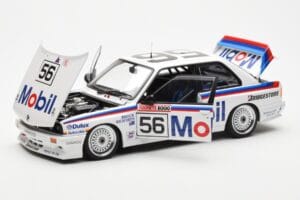 BMW M3 E30 #56 P. Brock / J. Richards Mobil Bathurst 1000 1988 AUTOart 1:18 88847 Fém – 2. kép a 9-ből