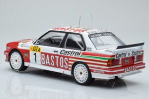 BMW M3 E30 Bastos #1 R. Ravaglia / E. Pirro / E. Van de Poele 24 Hours of Spa 1991 IXO 1:18 18RMC081A Fém – 5. kép a 6-ből