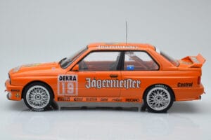 BMW M3 E30 Jagermeister #19 A. Hahne DTM Nurburgring 1992 IXO 1:18 18RMC082A Fém – 3. kép a 6-ből