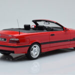 BMW M3 E36 Kabrió Piros Otto 1:18 - image 2 of 6