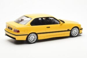 BMW M3 E36 Sárga Otto 1:18 OT666 Gyanta – 2. kép a 6-ből
