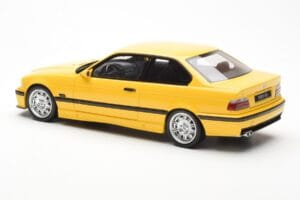 BMW M3 E36 Sárga Otto 1:18 OT666 Gyanta – 5. kép a 6-ből