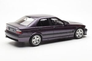 BMW M3 E36 Lila Otto 1:18 OT307 Gyanta – 2. kép a 6-ből