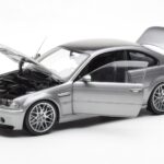 BMW M3 E46 CSL Szürke Kyosho 1:18 - image 2 of 8
