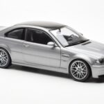 BMW M3 E46 CSL Szürke Kyosho 1:18 - image 6 of 8