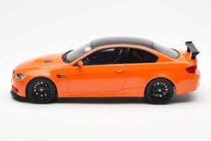 BMW M3 E92 GTS Narancssárga Carbon GT Spirit 1:18 GT015 Gyanta – 3. kép a 7-ből