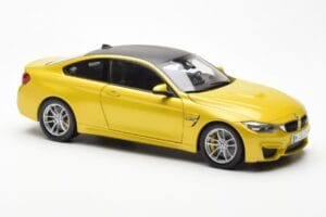 BMW M4 F82 Austin Sárga Metallic Paragon 1:18 80432339606 Fém – 6. kép a 8-ből