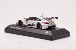 BMW M4 F82 #77 M. Tomczyk BMW M Performance Parts DTM 2015 Minichamps 1:43 80422405594 Fém – 3. kép a 4-ből