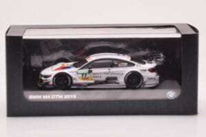 BMW M4 F82 #77 M. Tomczyk BMW M Performance Parts DTM 2015 Minichamps 1:43 80422405594 Fém – 4. kép a 4-ből