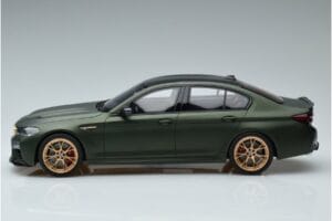 BMW M5 F90 CS GT Spirit 1:18 GT372 Gyanta – 3. kép a 6-ből
