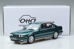 BMW M5 E34 Cecotto Edition Zöld Otto 1:18 OT968 Gyanta – 6. kép a 6-ből