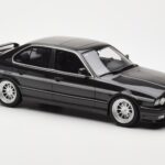 BMW M5 E34 Hartge H5 V12 Diamond Fekete Metallic Otto 1:18 - image 4 of 6