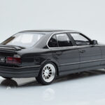 BMW M5 E34 Hartge Fekete Otto 1:18 - image 5 of 6