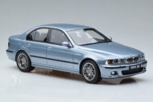 BMW M5 E39 Silverwater Kék Otto 1:18 OT554 Gyanta – 4. kép a 6-ből