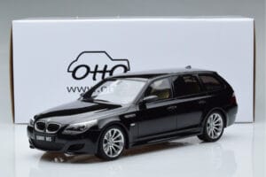 BMW M5 E61 Touring Fekete Otto 1:18 OT1020 Gyanta – 6. kép a 6-ből
