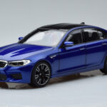 BMW M5 F90 Marina Bay Kék Norev 1:18