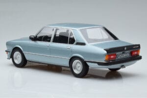 BMW M535i E12 Kék Norev 1:18 183269 Fém – 5. kép a 6-ből
