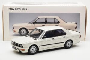 BMW M535i E28 Alpine Fehér AUTOart 1:18 75161 Fém – 10. kép a 10-ből
