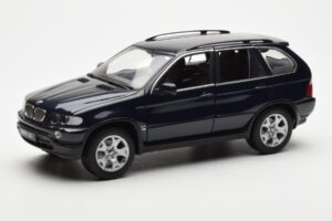 BMW X5 4.4i E53 Sötét Kék Kyosho 1:18 08521DB