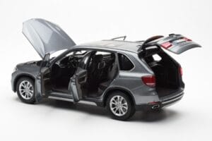 BMW X5 F15 Space Szürke Paragon 1:18 80432318988 Fém – 5. kép a 8-ből