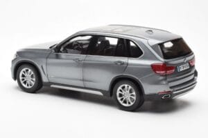 BMW X5 F15 Space Szürke Paragon 1:18 80432318988 Fém – 7. kép a 8-ből