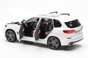 BMW X5 G05 Fehér Paragon 1:18 80432450996 Fém – 5. kép a 8-ből