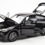 BMW X6 M F86 Sapphire Fekete Metallic Norev 1:18 - image 2 of 8