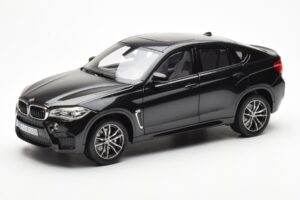 BMW X6 M F86 Sapphire Fekete Metallic Norev 1:18 80432364887